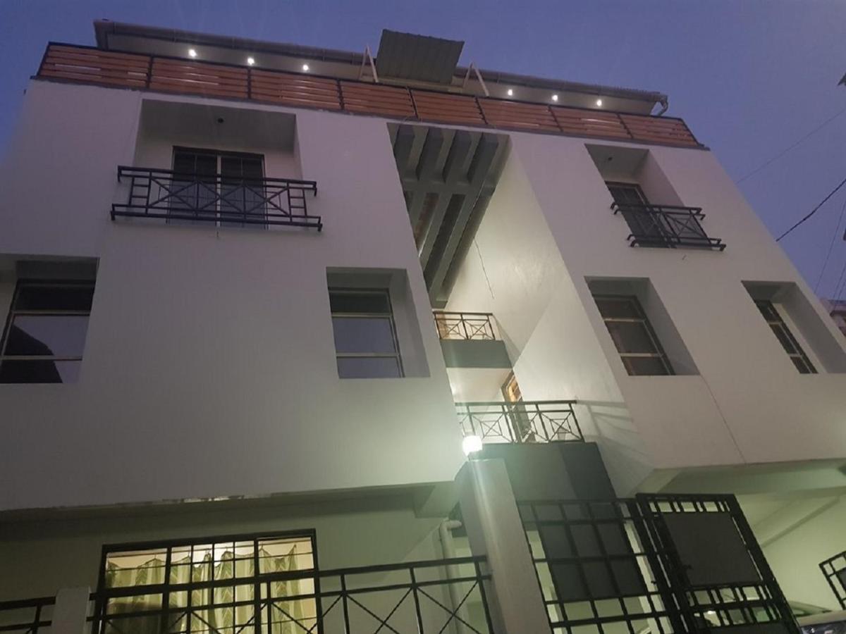 Rockski Boutique Bed & Breakfast Shillong Esterno foto