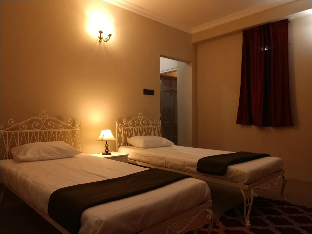 Rockski Boutique Bed & Breakfast Shillong Esterno foto
