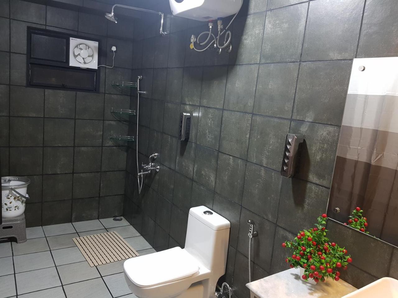 Rockski Boutique Bed & Breakfast Shillong Esterno foto