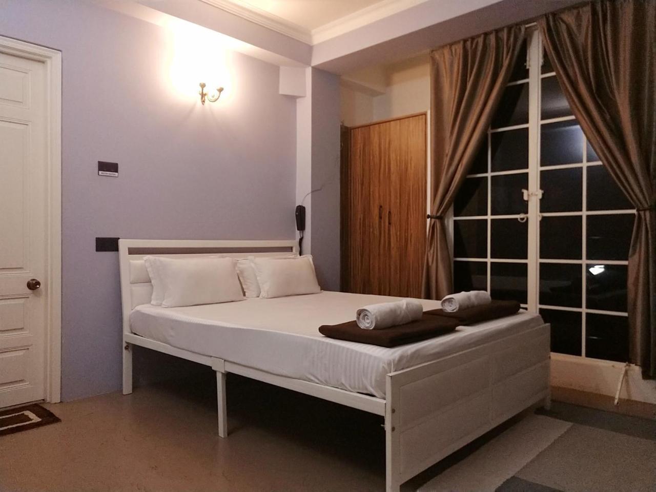 Rockski Boutique Bed & Breakfast Shillong Esterno foto